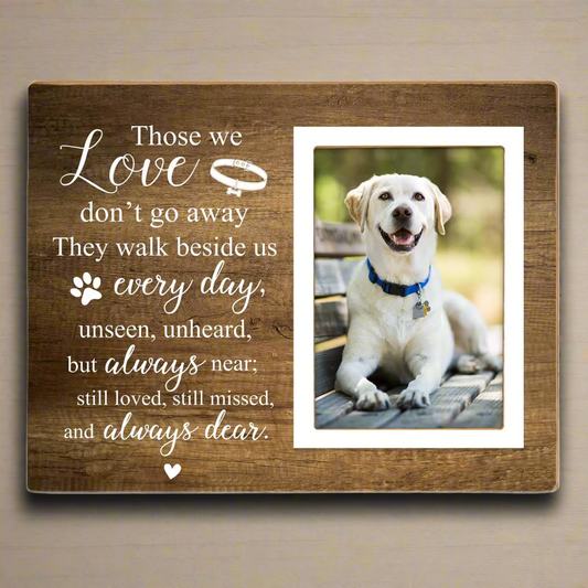 Wooden pet memorial picture frame with a photo of a Labrador dog and a sentimental quote about love and remembrance